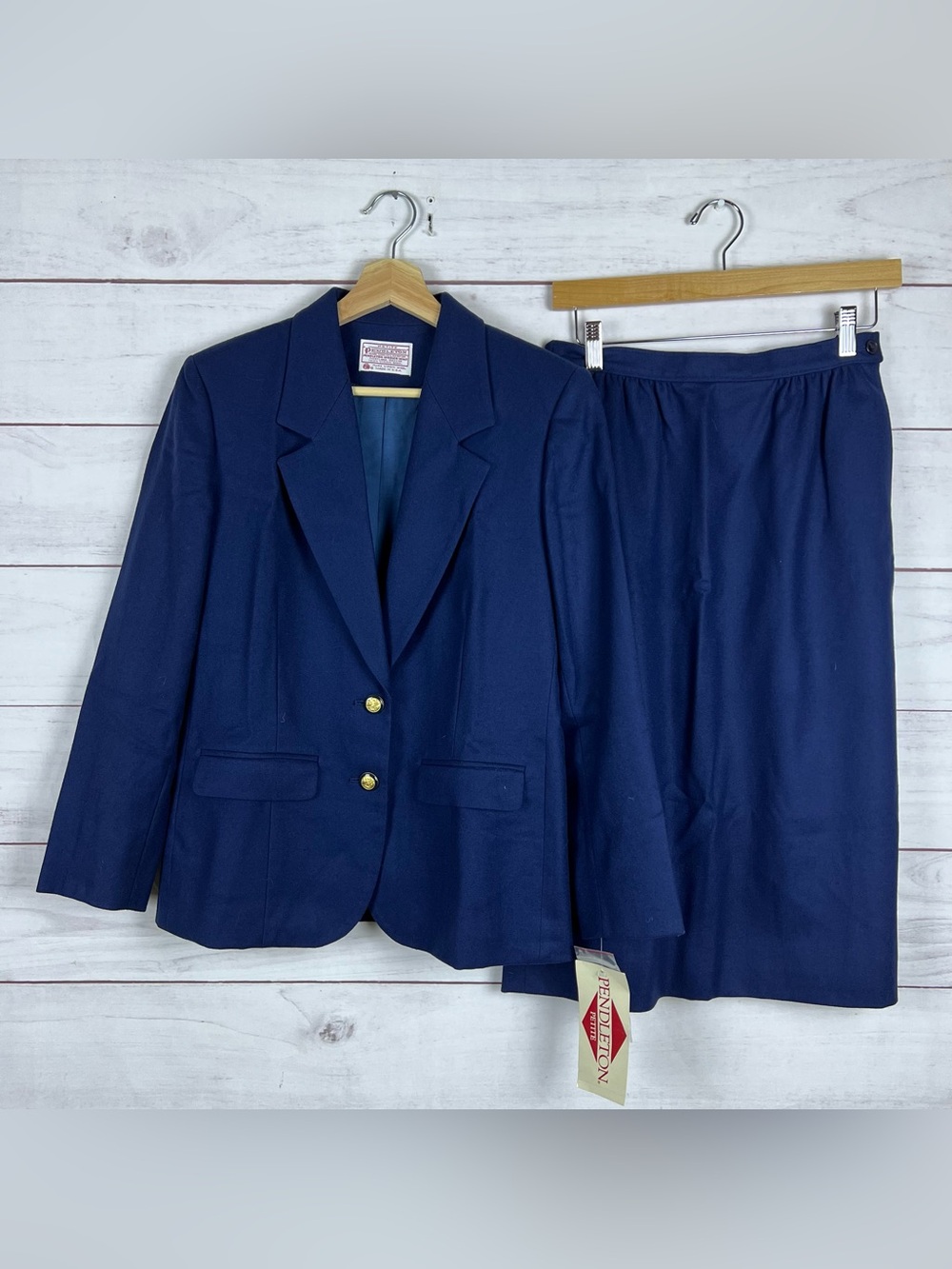 NWT Vintage Pendleton Petite Blazer Skirt Suit Set Women’s Size 8P Navy Wool